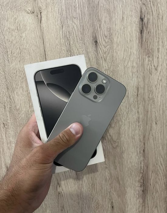 iPhone 16про 256гб
