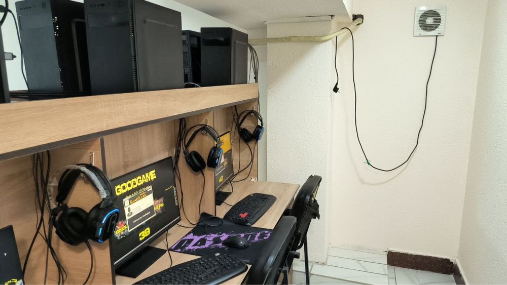 Компютерхона сотилади