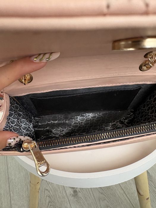 Geanta Dior roz