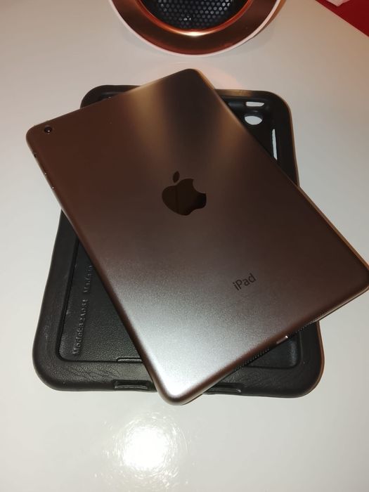 Apple IPad Mini ( Space Grey ) - stare excelentă !