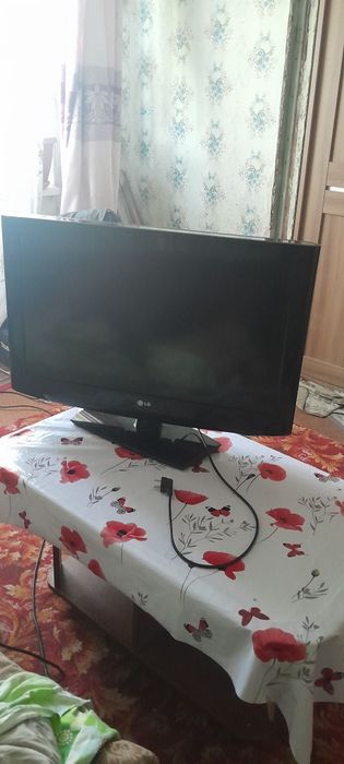 Телевизор  LG в отличном состоянии