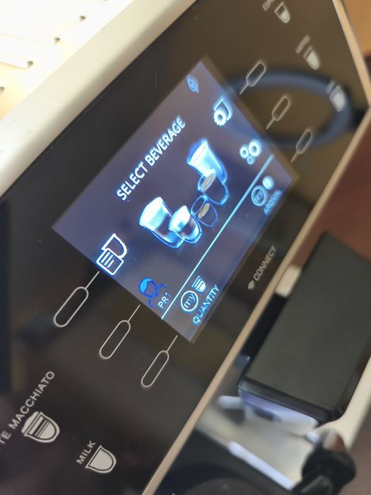 DeLonghi PrimaDonna Class Bluetooth App Кафеавтомат Делонги