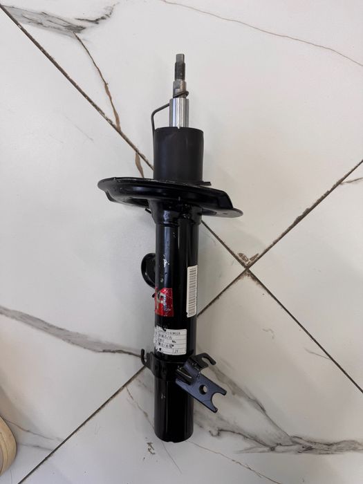 Амортизатор передний правый Haval  Jolion
