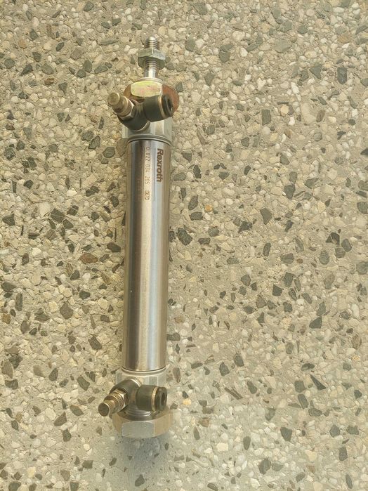 Пневматични цилиндри