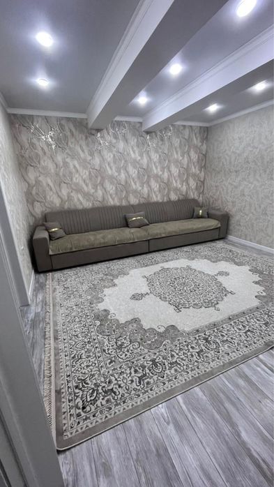 Продам четырёх комнатную квартиру