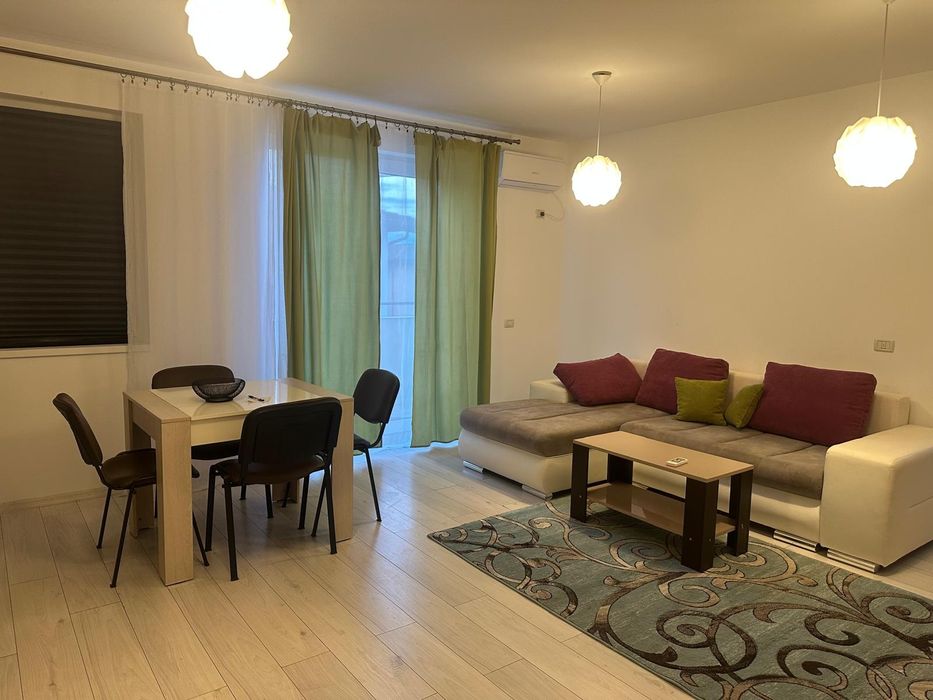 Închiriez apartament 2 camere
