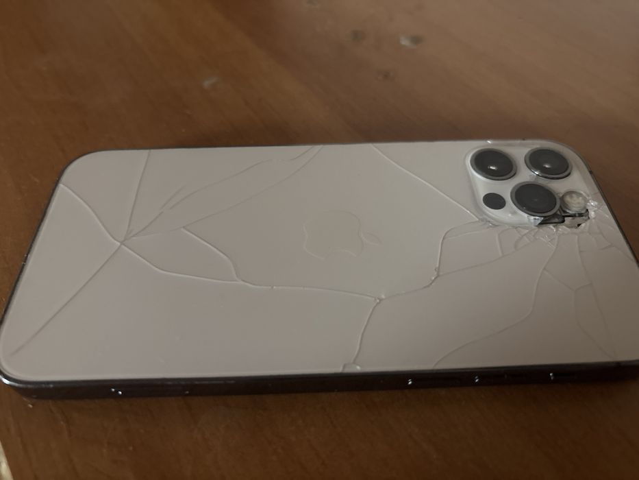 Vand iPhone 12 pro