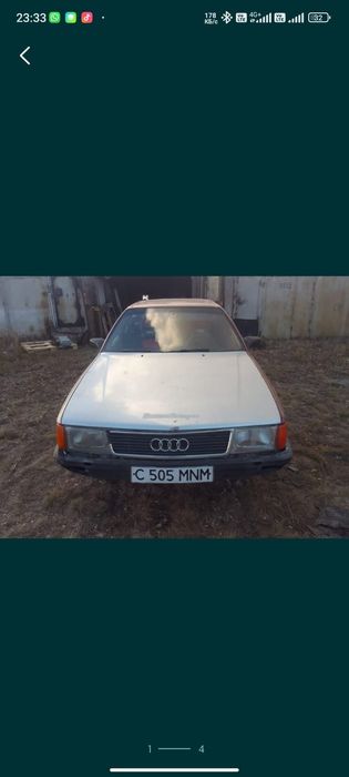 Автомобиль Ауди 100