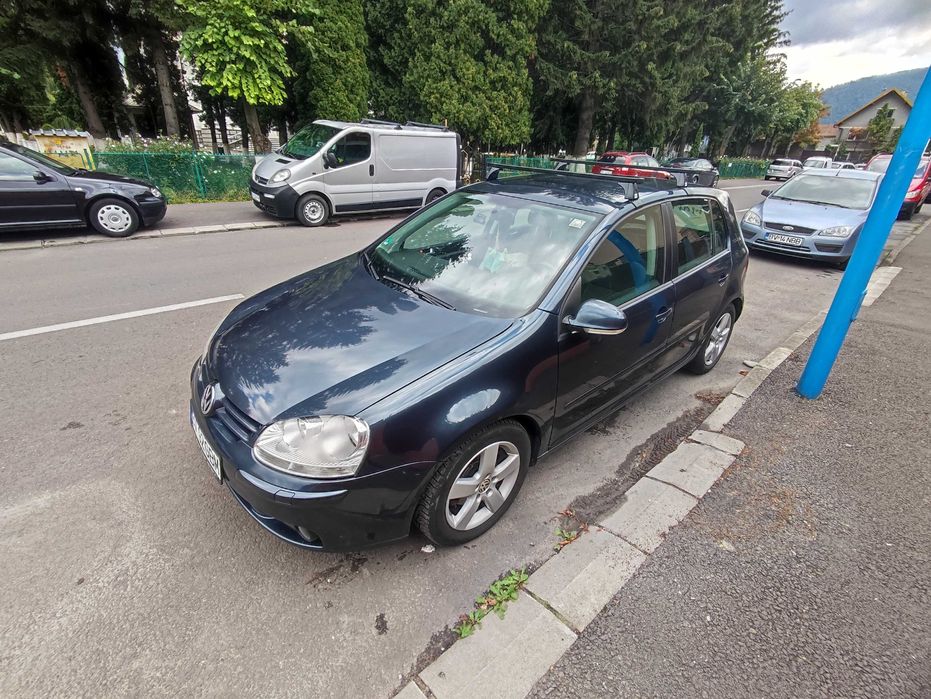 Vand VW Golf 5 1,9 TDI BLS cu motor defect