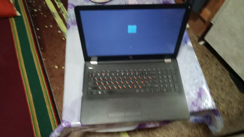 Продаю ноутбук hp