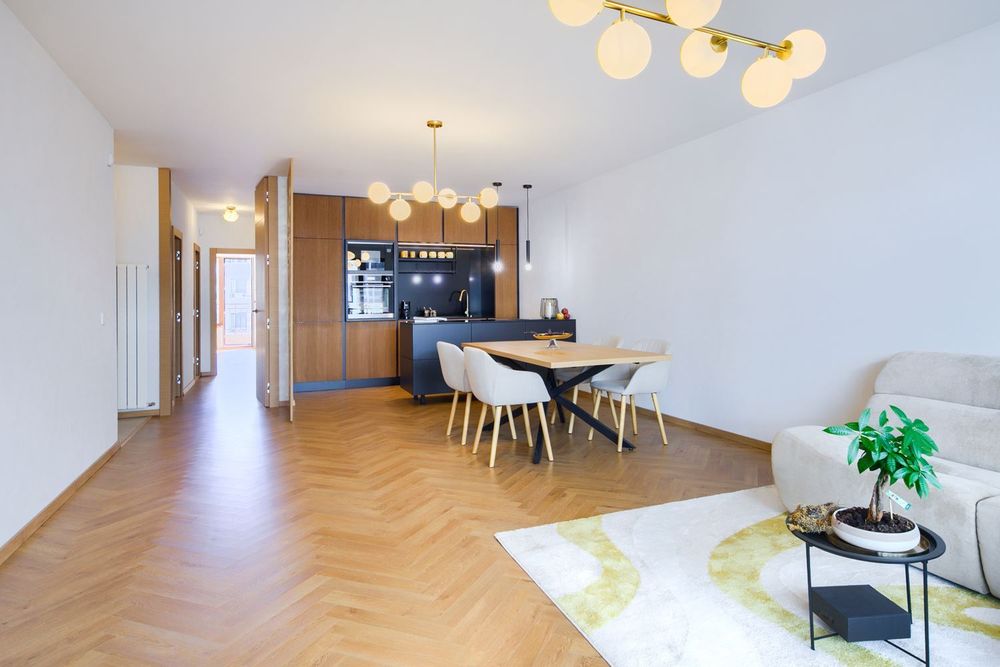 Продава се Тристаен апартамент в София, Малинова долина - 139 кв.м за 2842 €/кв.м - Снимка #1