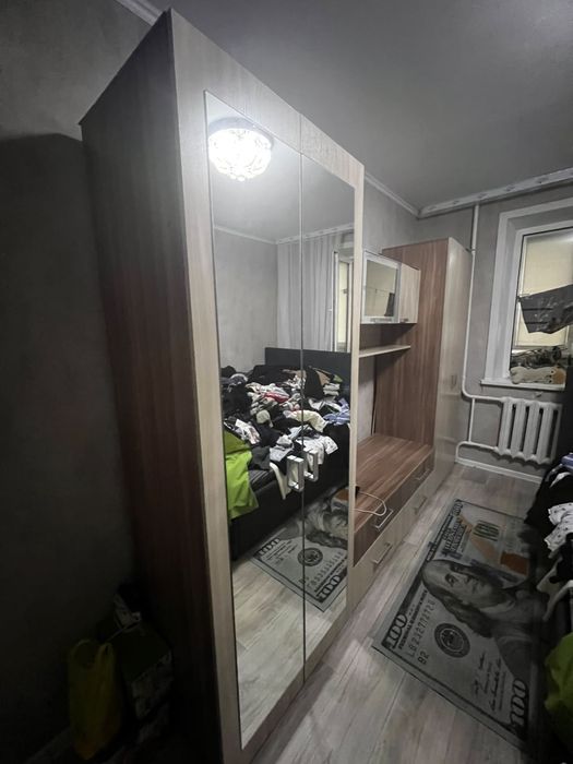 Шкаф в гостинную