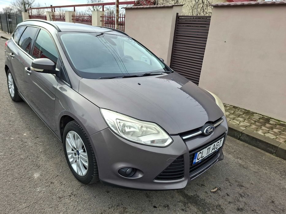 Ford Focus 2011  ,motor 1.6 aspirat ,Euro 5,merge foarte bine.