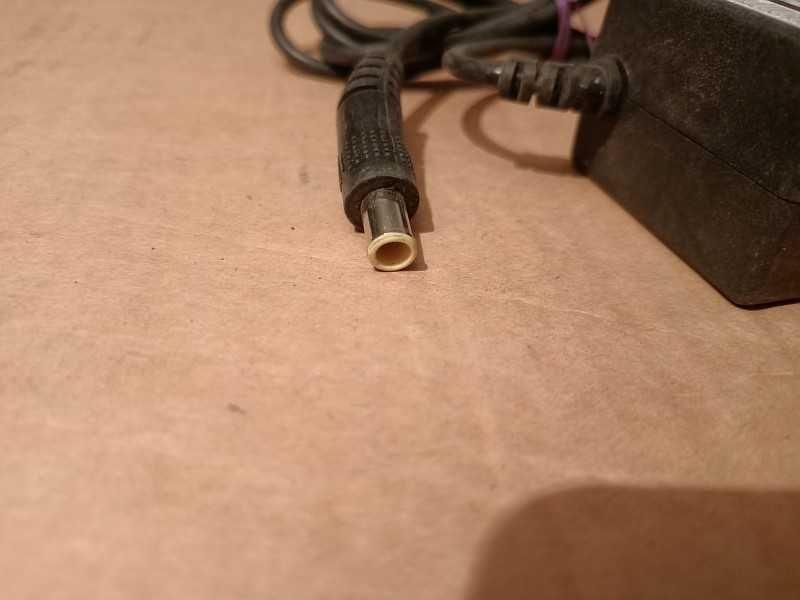 Продам блок питания "LG" (LCAPO7F).