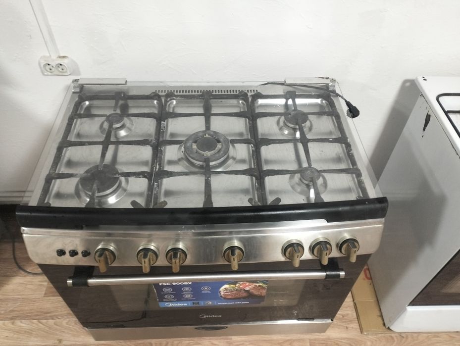 Газ плита сатылады срочно