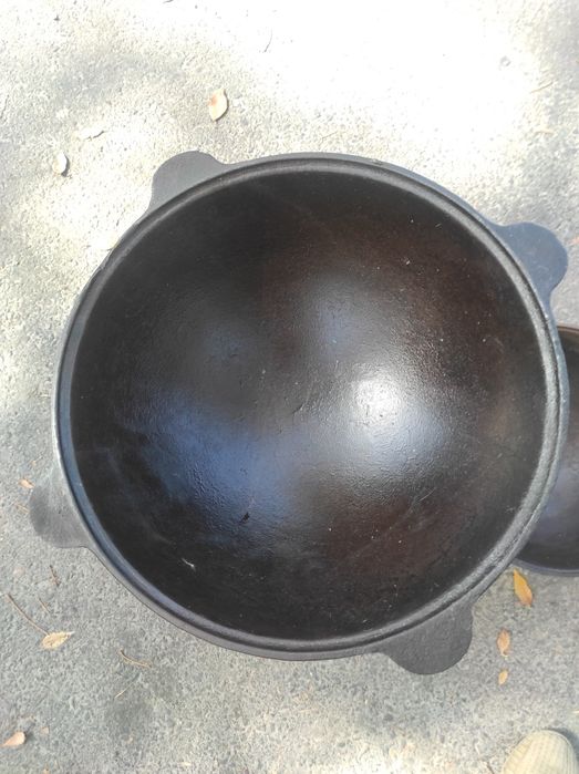 Козон сотилади 8 л. Чугун