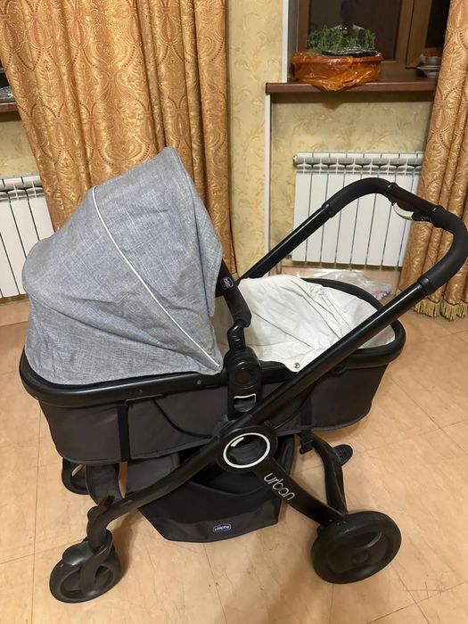 Продам коляску срочно