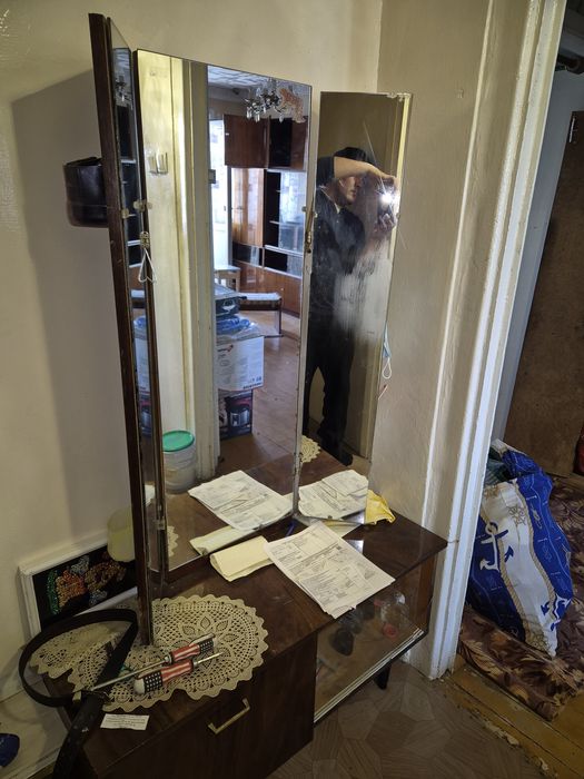 Продам трюмо СССР