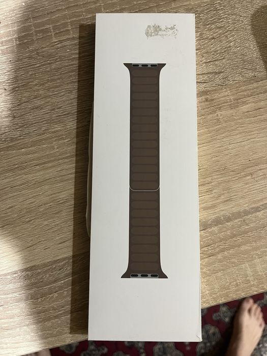 Apple watch Taupe Magnetic link 46mm
