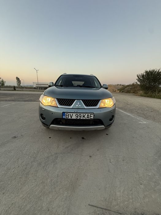 Mitsubishi outlander 2 2008
