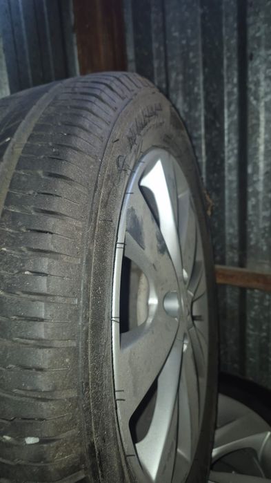 Продам Резины с дисками