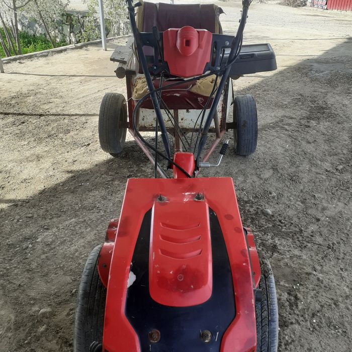 Motoblok asia star 186f  sotiladi  10 0t kuchi holati alo