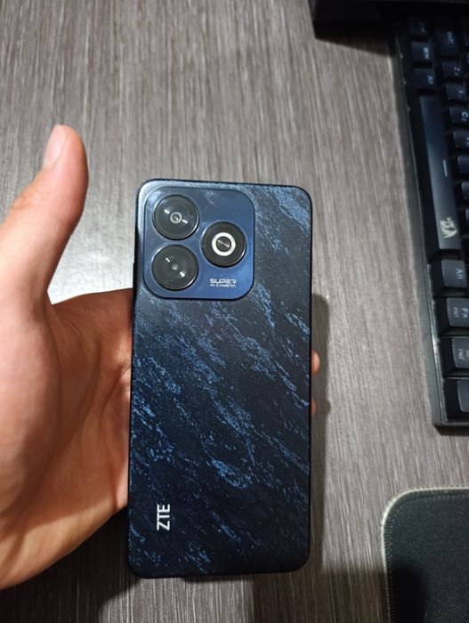 Продаю ZTE Blade A75