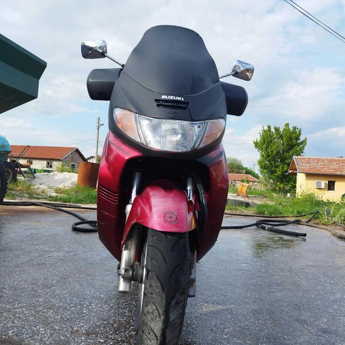Сузуки Бъргман SUZUKI Burgman 400