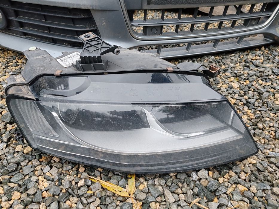 Far audi A4 b8 500lei buc