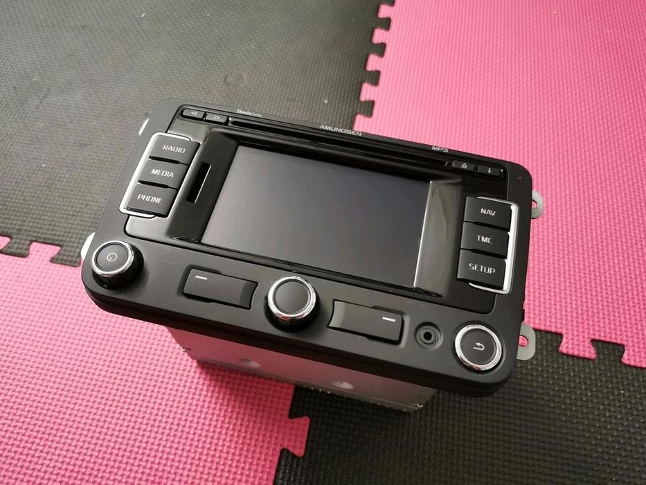 Navigatie originala RNS310 vw Passat B6 B7 CC JETTA 3 Golf 5 touran sharan