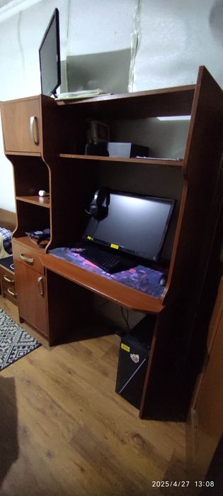 Стол для школьника