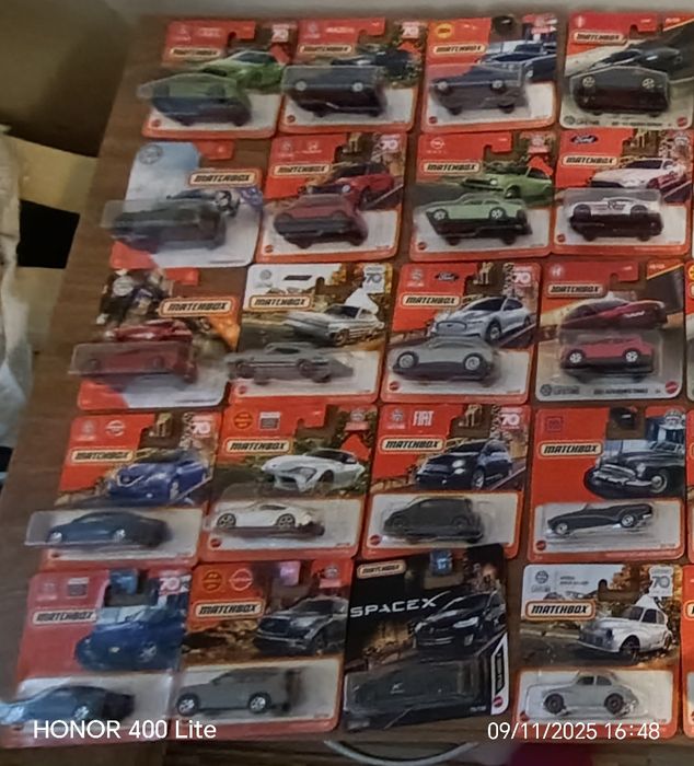 Мачбокс, хот уилс.