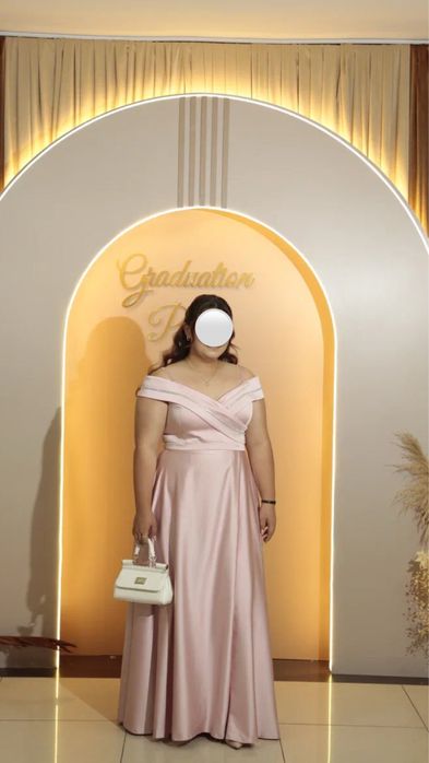 Вечерние платье