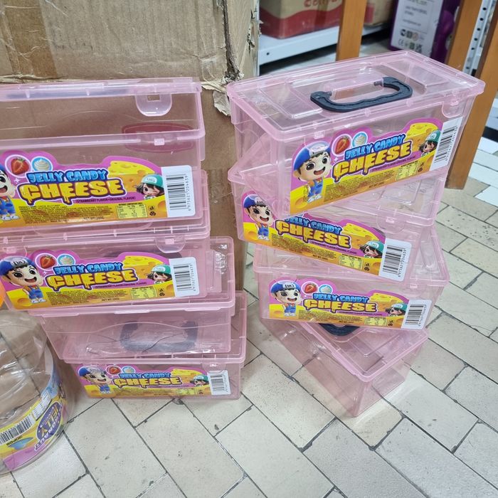 Банки пластиковые