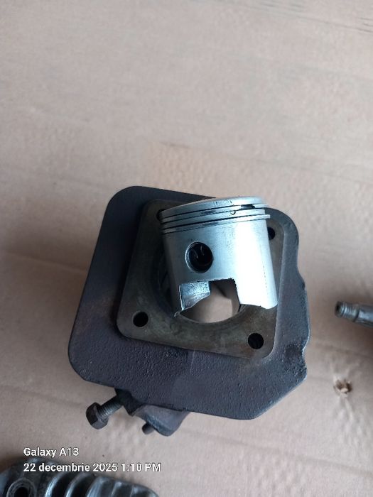 Piese scuter honda  peugeot,kimco ( motoreta,moped)