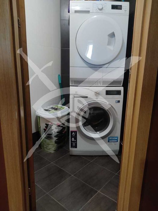 Продава се Тристаен апартамент в София, Гоце Делчев - 140 кв.м за 2572 €/кв.м - Снимка #7
