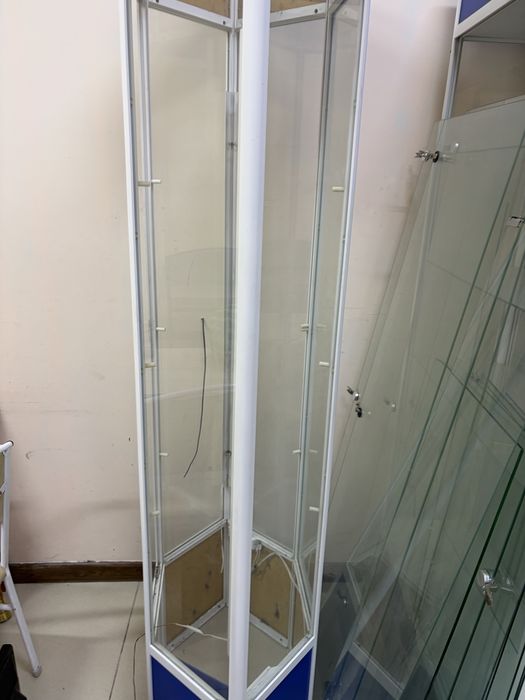 продам Витрины рабочие