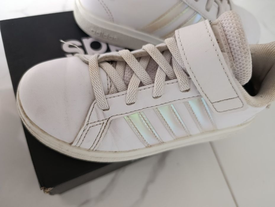 Маратонки Adidas , 29 номер
