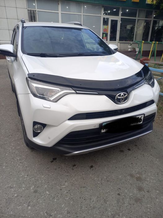 Продам,Рав 4, европеец 2019 год,автомат, 16млн.400