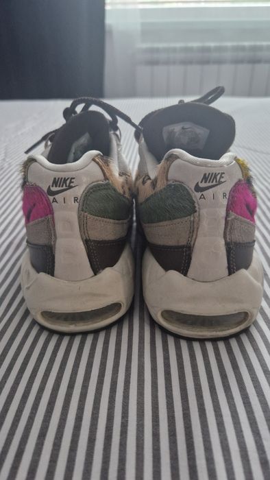 Дсмски маратонки Найк