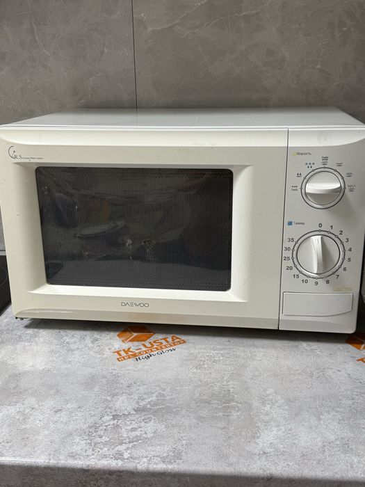 Продам микроволновую печ