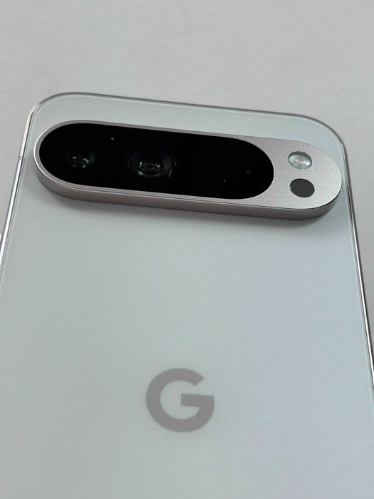 Google Pixel 9 Pro XL White 256GB – Smartphone Premium cu AI, 5G și Cameră Avansată