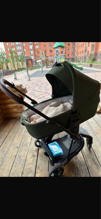 Продам популярную коляску от бренда Easywalker Charley 2