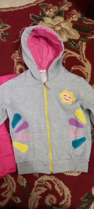 Куртки на девочку 5/6 лет