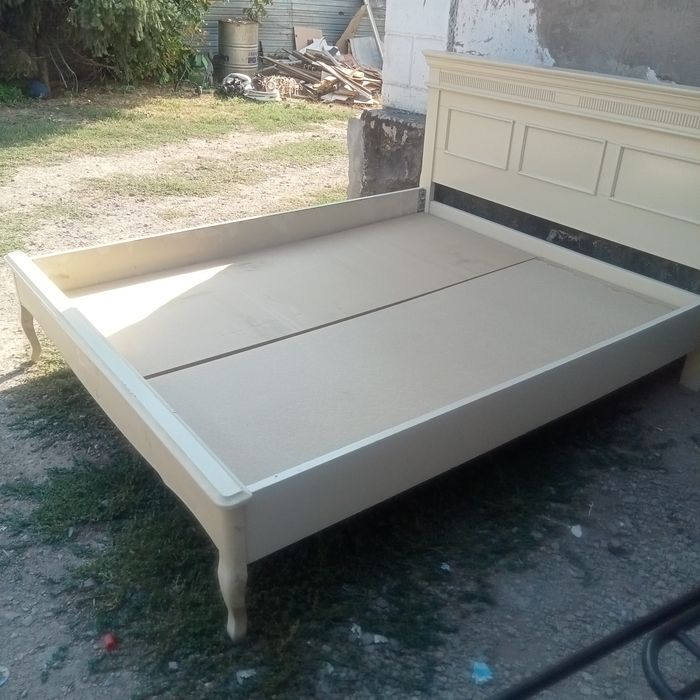 Кровать продам продам