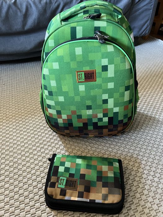 Ghiozdan rucsac scoala