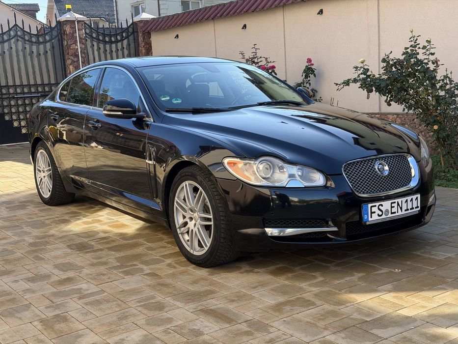 JAGUAR XF 2012 — imagine 2