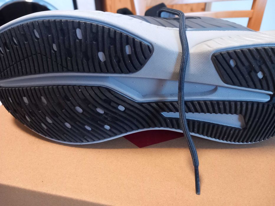 Нови маратонки LEE COOPER