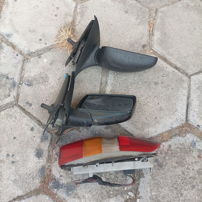 Огледала и стоп за Форд Ескорт. Джанти 13,Гайки, Кабели.Преден амортис