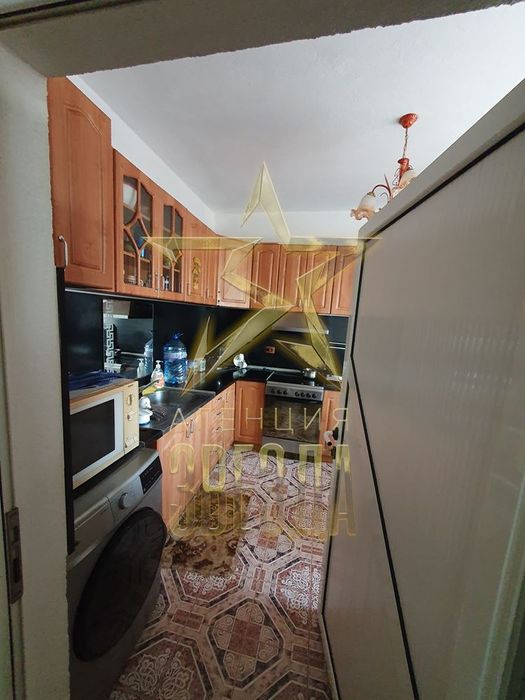 Продава се Промишлена сграда в с. Маноле, Област Пловдив - 700 кв.м за 458 €/кв.м - Снимка #7